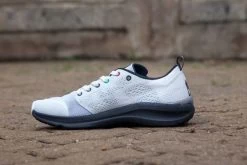 ENDA Iten (Damen) 6 ENDA Iten (Damen) -Sportschuhe Geschäft ENDA Iten Damen E 10011 Secretary Bird White Black weiss 2 1280x1280